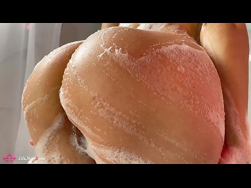 ❤️ Brunetka masturbira pičko z vibratorjem do intenzivnega orgazma pod tušem ❌ Fucking video na sl.com-fullporner.ru ❤